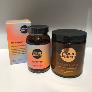 MoonJuice SuperYou and Magnesi-OM